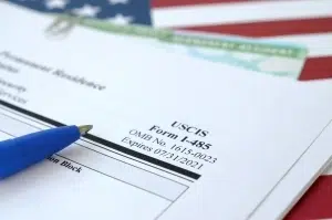 Asesoría de un abogado sobre los requisitos de elegibilidad para la Green Card
